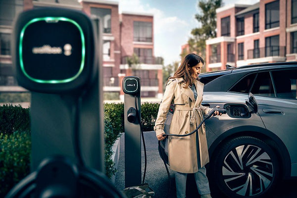 The Wallbox Pulsar Plus Is a Smart Home EV Charger That's Also a Smart Buy
